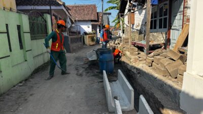 Pembangunan Drainase Kebonwaris, Warga Berharap Tak Lagi Lingkungannya Tergenang