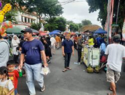 Kuliner Minggu Pagi Taman Blambangan Makin Ramai, BCM Wajibkan Pedagang Penuhi Sertifikasi Halal