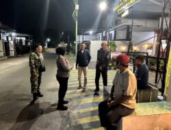 Patroli Malam di Sobo, Sinergi Babinsa-Bhabinkamtibmas Ajak Warga Jaga Keamanan