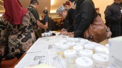 Pejabat Banyuwangi Jalani Tes Urine dan Tandatangani Pakta Integritas Bebas Narkoba