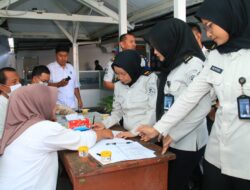 Lapas dan BNNK Banyuwangi Deklarasikan Komitmen P4GN, Seluruh Pegawai Jalani Tes Urine