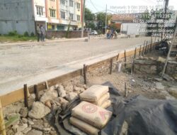 Pembongkaran Bangunan Terakhir Frontage Road Waru–Buduran Ditargetkan Tuntas Senin, Pengaspalan Segera Menyusul