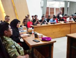 Berlangsung Gayeng, Bupati Ipuk dan Sopir Truk Bahas Solusi Kemacetan Pelabuhan Ketapang