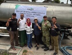 Karhutla Arjuno-Welirang Rusak Pipa Air, Cargill Salurkan 20.000 Liter untuk Warga Jatiarjo